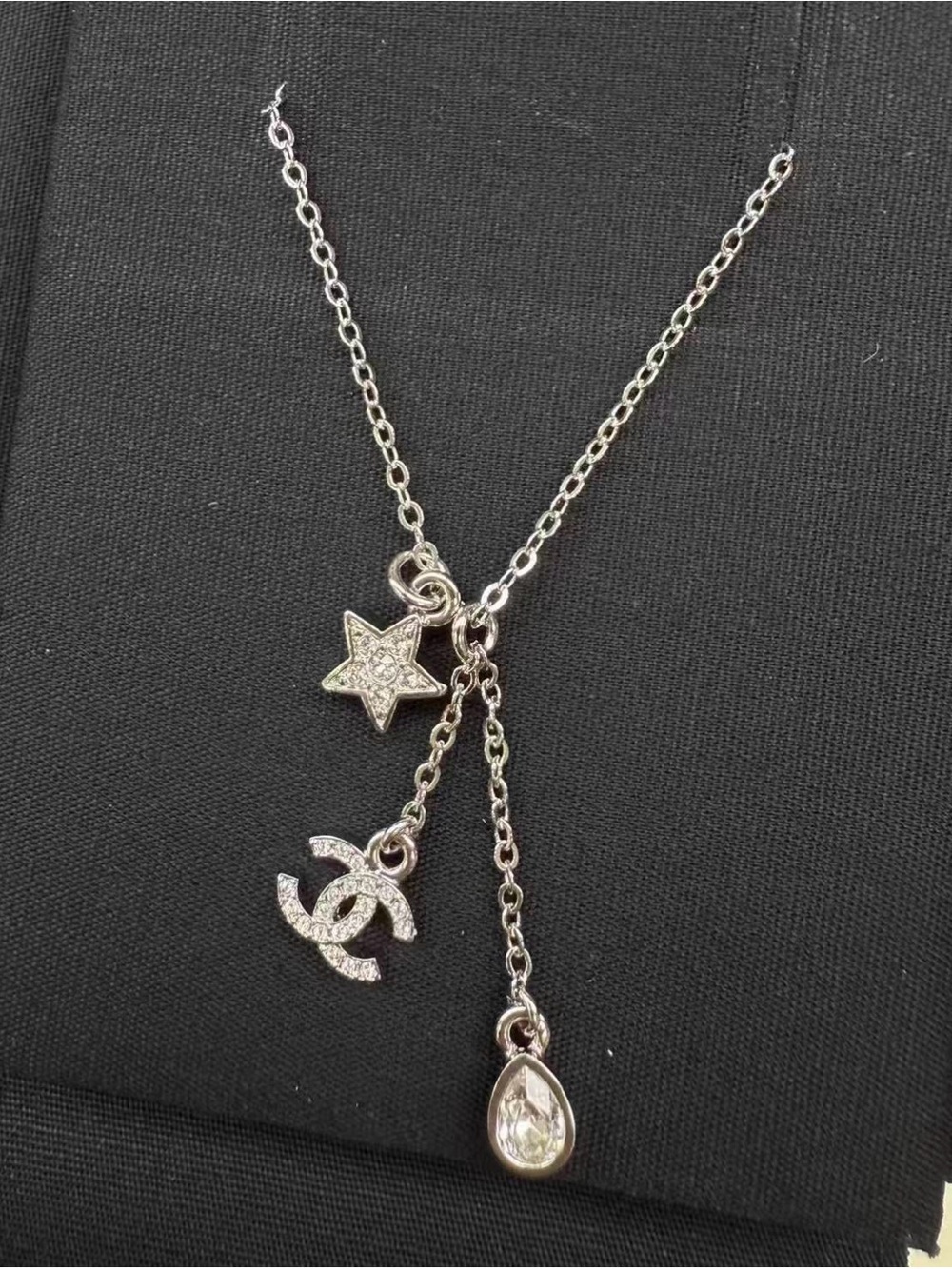 Chic Silver Star & Teardrop Charm Necklace - Designer Style